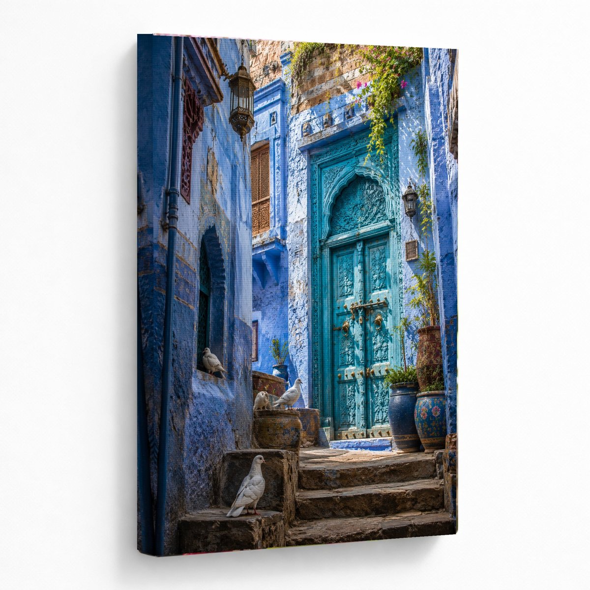 Azure Doorway, Whispering Pigeons — room view 5