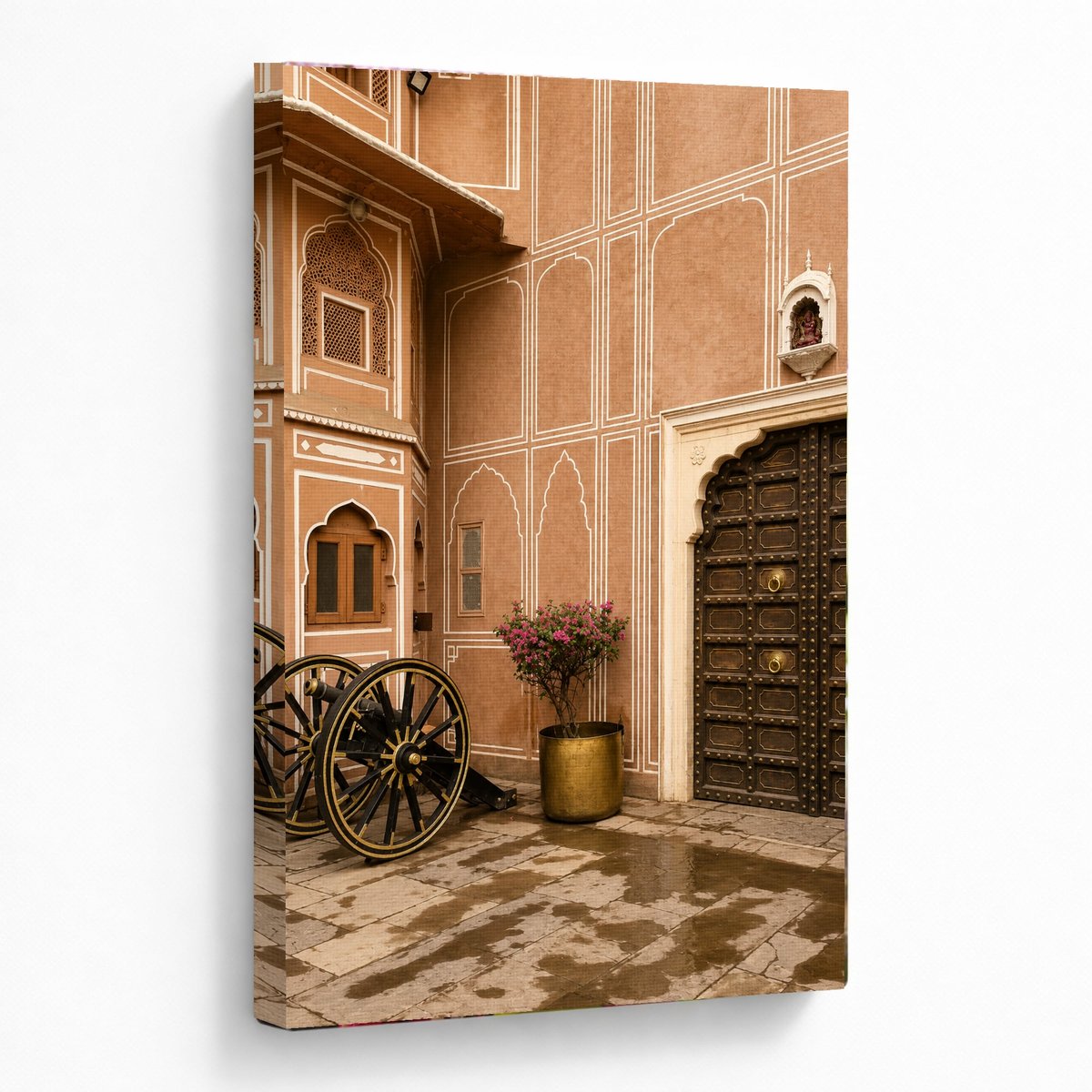 Pink City Palace Courtyard — room view 5
